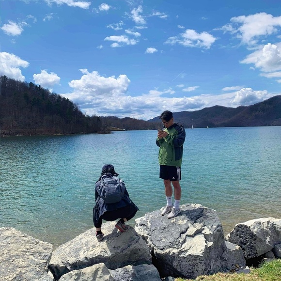 Meet your Posher, Din - Picture 3 of 4